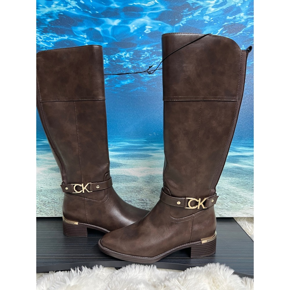 👢Calvin Klein Daphny Brown Knee High Riding Boots Gold CK Logo 6M